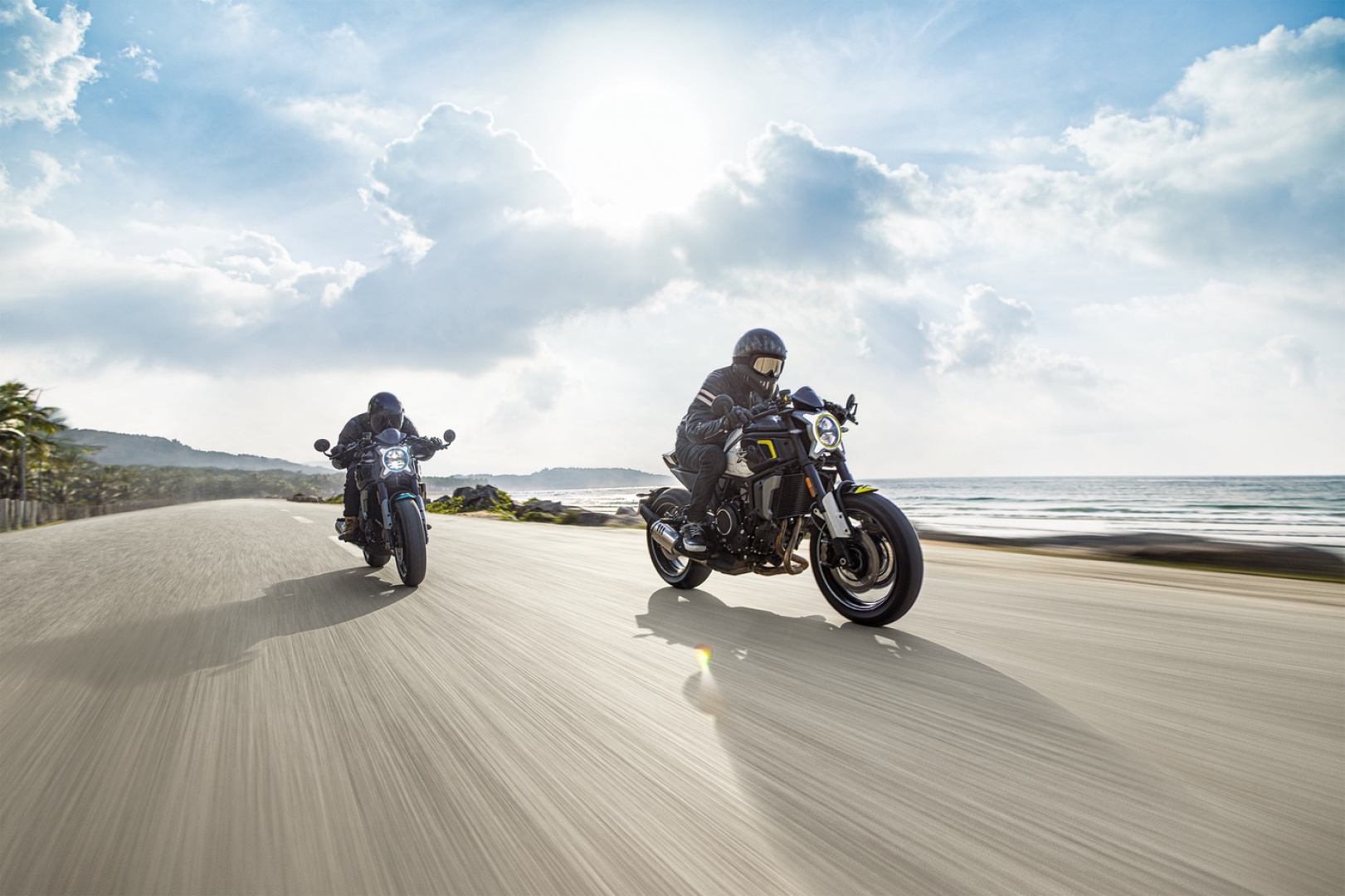 CFMOTO 700CL-X Sport (ABS)